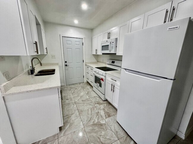 Photo - 2 bedroom 1.5 bathroom First Floor Condo in Cape Coral