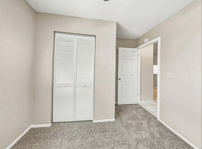 Photo - 613 Limetree Dr Unidad 1