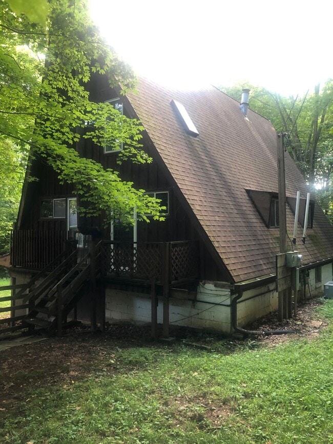 Photo - 5 bed Cabin A-frame in the woods with larg...