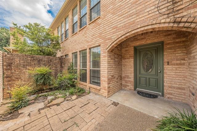 Photo - 5893 Westhaven Dr