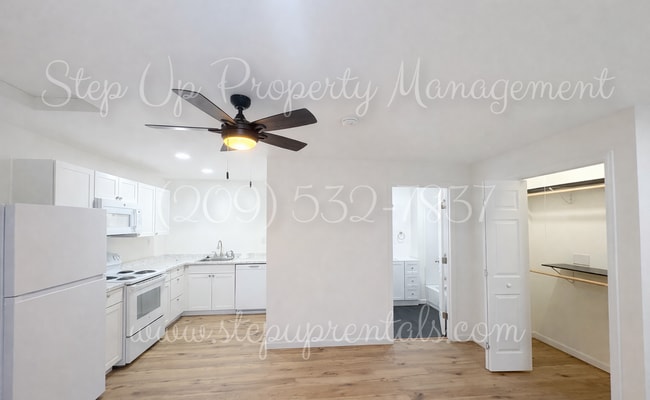 Photo - 494 Snell St Unit Studio