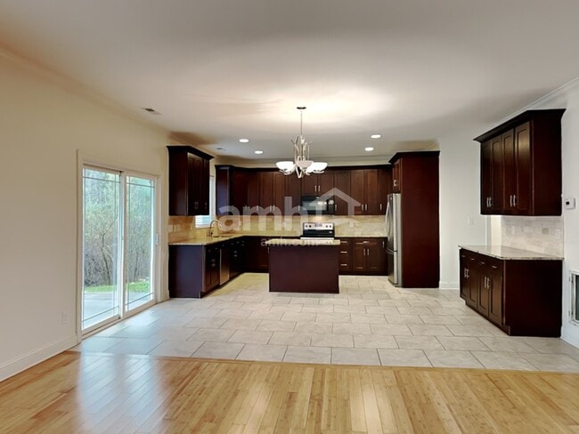 5823 Parkstone Drive