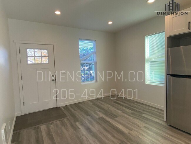 Photo - 426 S 60th St Unidad B