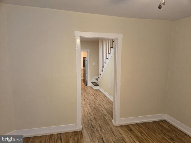 Photo - 26 E Pall Mall St