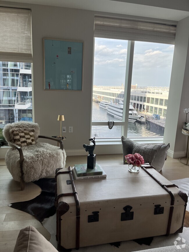Building Photo - 133 Seaport Blvd Unit 722 Rental