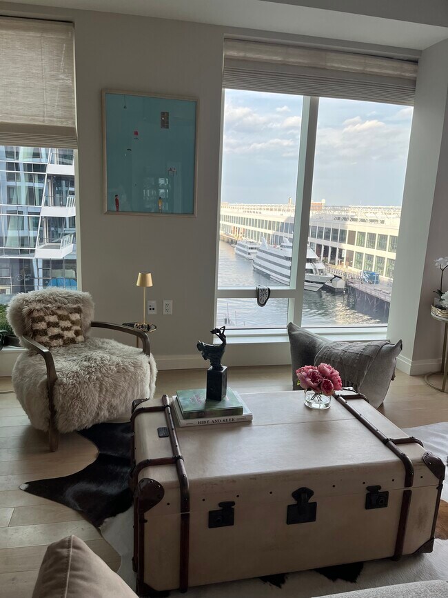 Photo - 133 Seaport Blvd Condo Unit 722