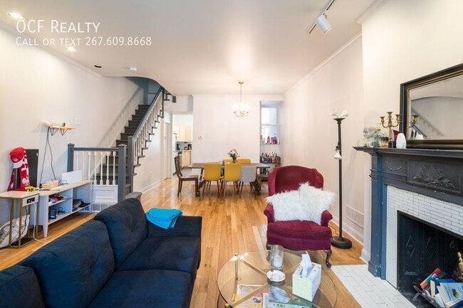 Building Photo - 1938 Pine St