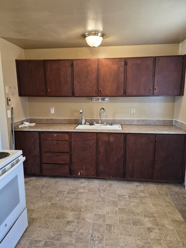 14821 Washington Ave SW Unit 3