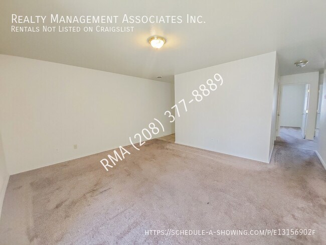 Photo - 835 N White Barn Rd