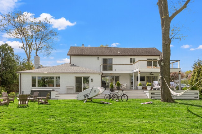 Photo - 80 Soundview Dr