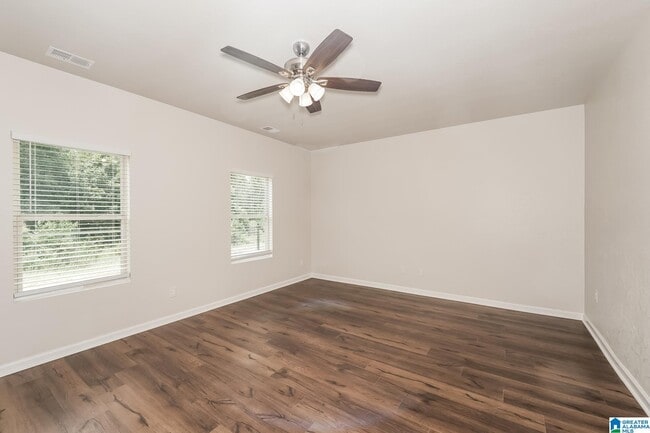 Photo - 880 Clover Cir