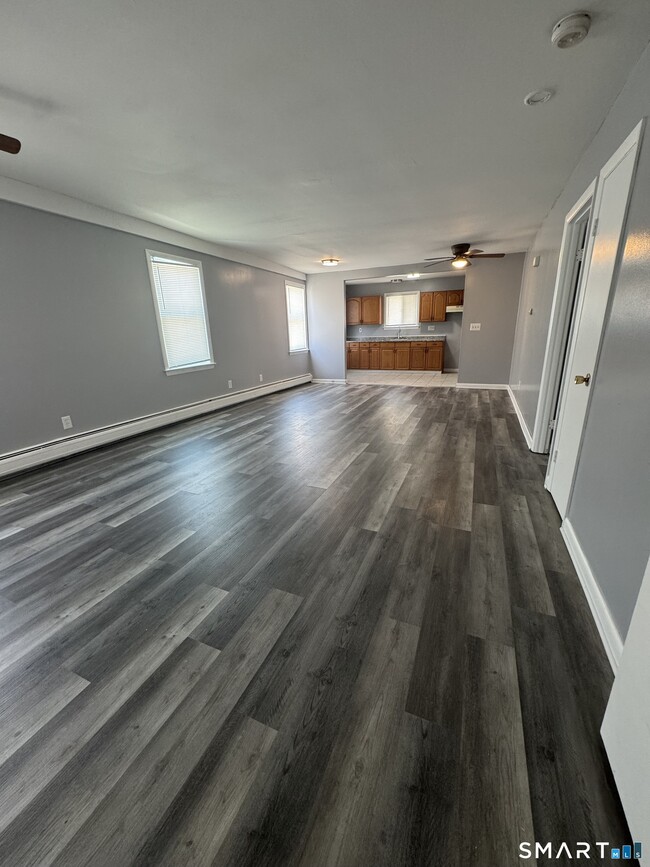 Photo - 32 Platt St Unit 1