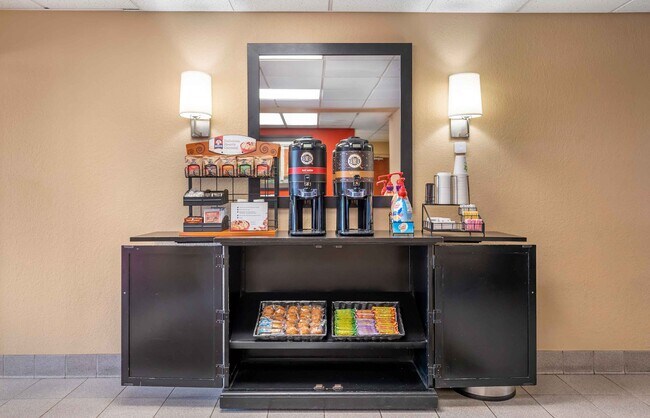 Furnished Studio-Chicago - Itasca