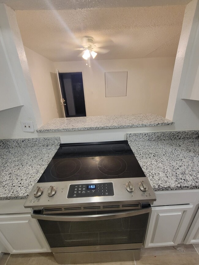 Photo - Keystone Courtyard Apartments