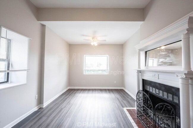 Photo - 2060 N Delaware St Unit 10