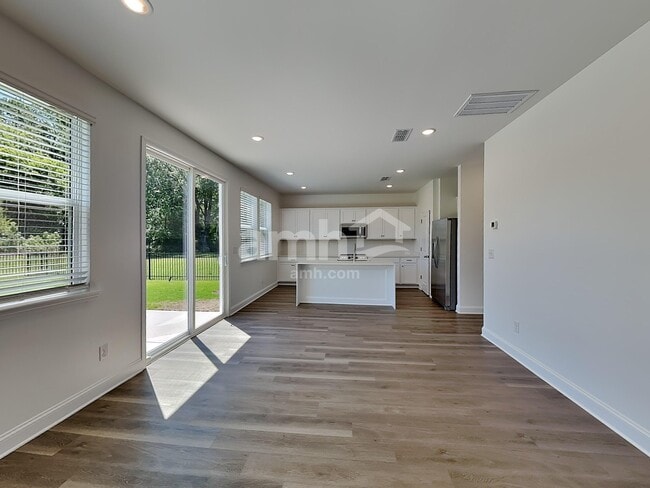 Photo - 4015 Williams Pond Rd