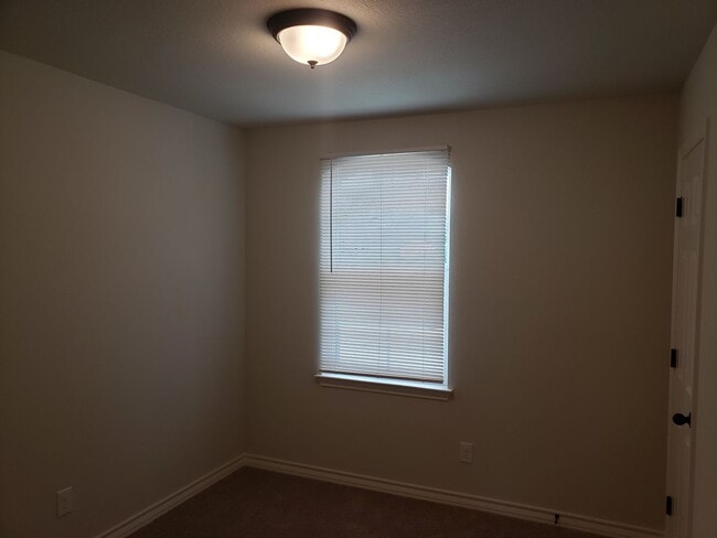 Photo - Town home for rent