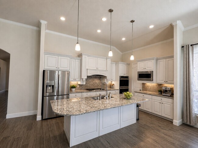 Photo - 16907 Clola Ct