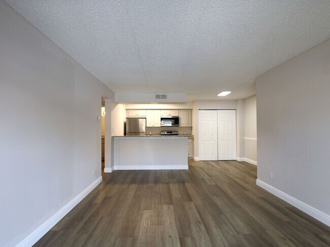 Photo - 5321 Summerlin Rd Unit 5321 Summerlin Road, 2106