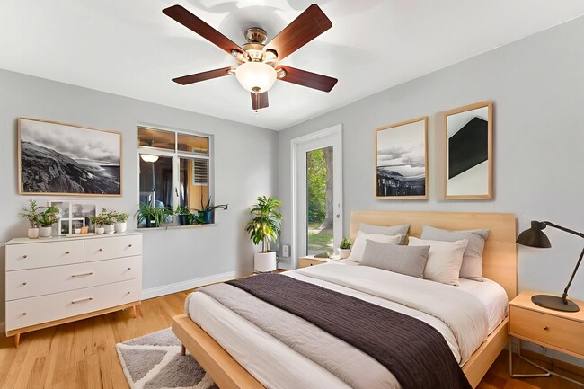 Photo - 4301 Marshall St