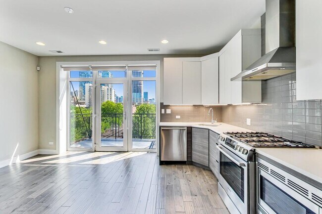 Photo - 1 bedroom in Chicago IL 60610 Unit 201