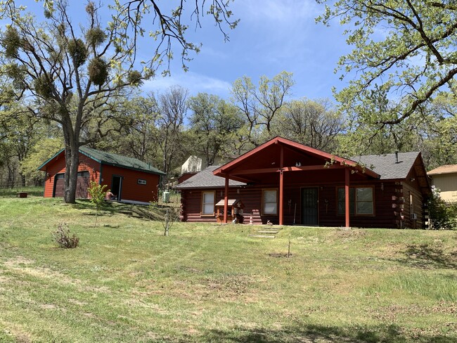 Photo - 17891 Alps Dr House Unit 1