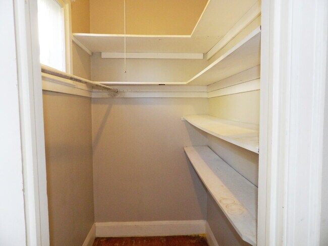 Photo - 2 Bedroom Lower Level Duplex - South Minne... Unidad 1