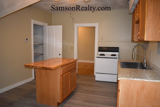 Photo - 180 S Clarendon St Unidad 2