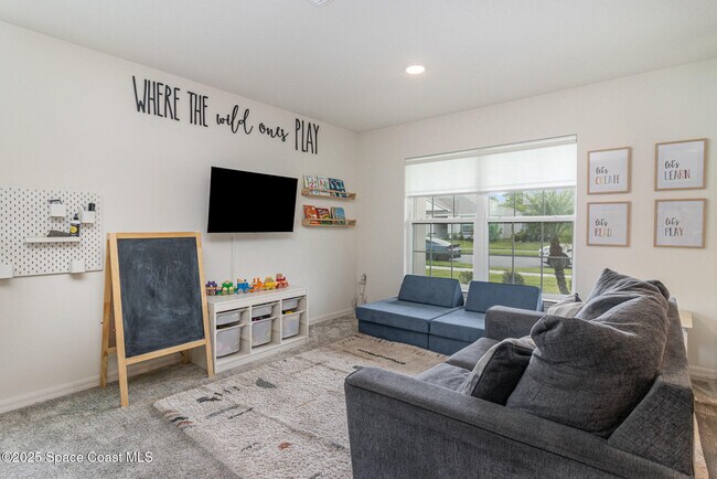 Photo - 1043 Corbin Cir SW