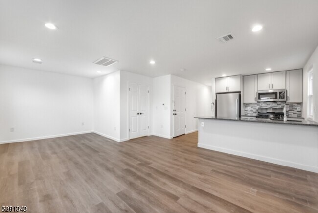 Photo - 34 Palm St Unit 3