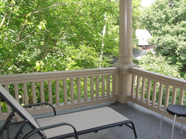 Photo - 5544 Fair Oaks St Unit 2nd Floor