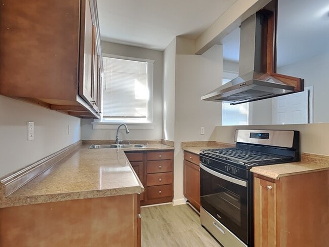 Photo - 3029 E Northern Pkwy