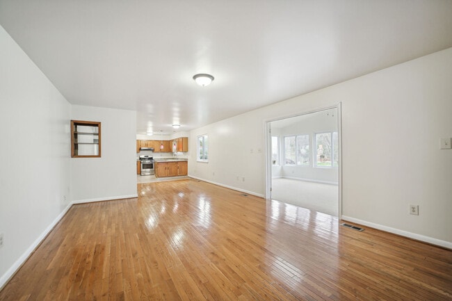 Photo - 11010 Brookland Rd