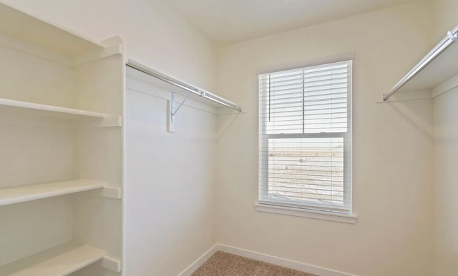 Building Photo - 482 3rd St