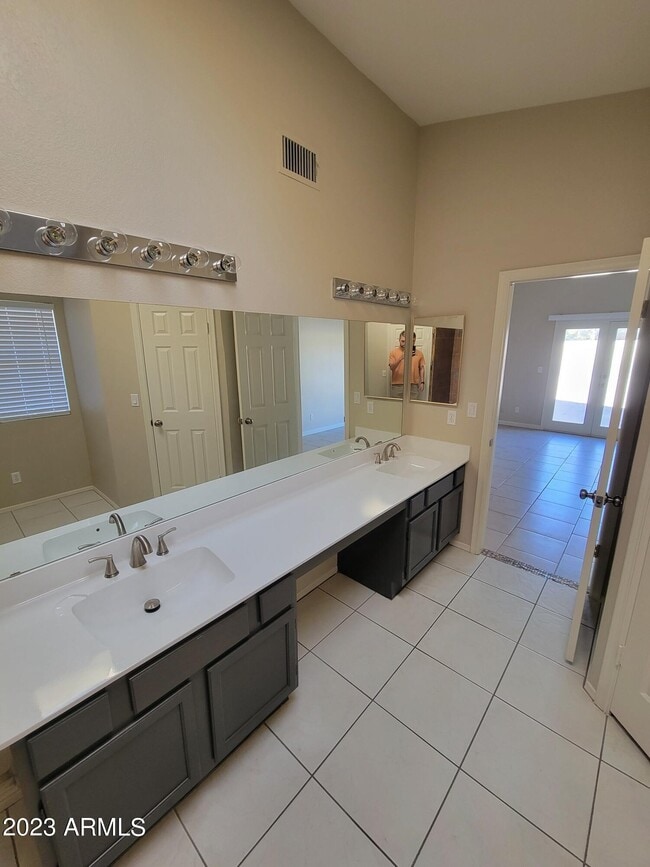 Photo - 6320 W Shaw Butte Dr