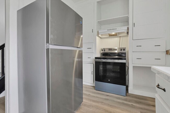 27-29 S Terrace Ave