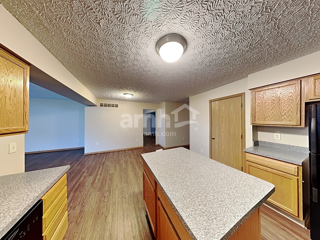Photo - 4308 Shady Meadows Dr