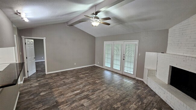 Photo - 10007 Winding Trail Rd