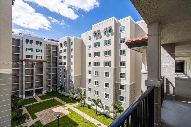 Building Photo - 400 NW 112th Ave Unit 608 Rental