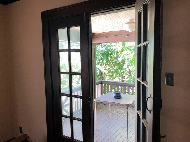 Photo - 5005 Grand Avenue