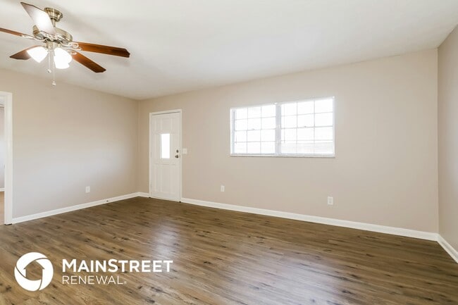 Photo - 190 Capella Rd
