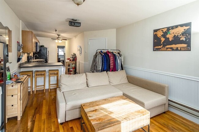 Photo - 342 4TH St Unit 3