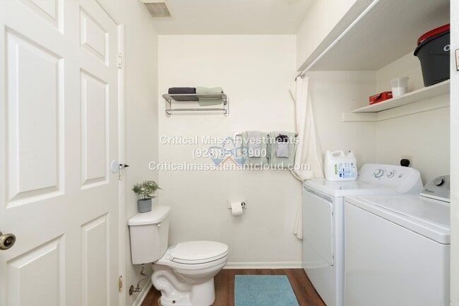 Photo - 733 N Humbolt St Unit D