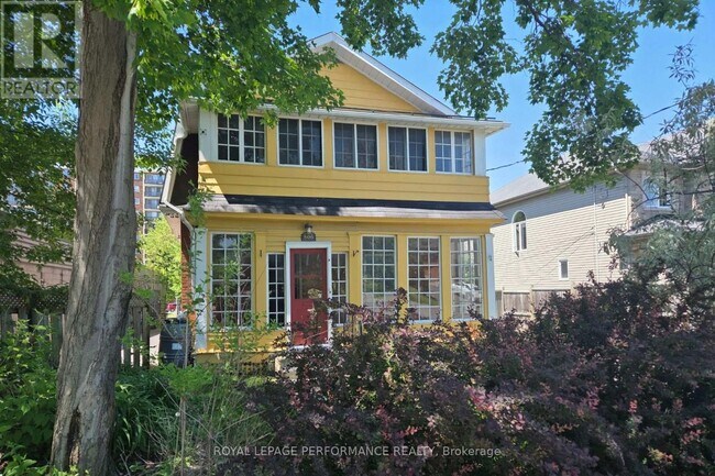 Photo - 506 Wentworth Ave