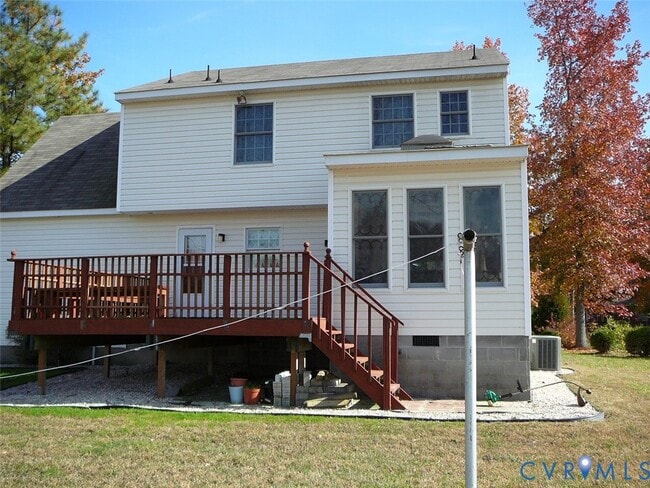 19224 Maurer Ln