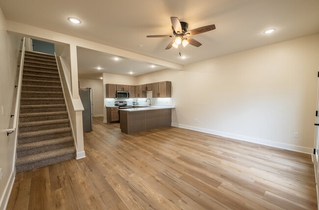Seventh Hill Estates