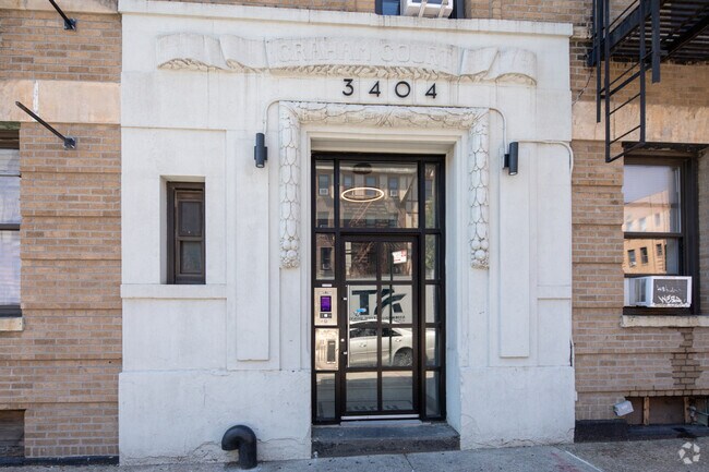 Entrance - Graham Court