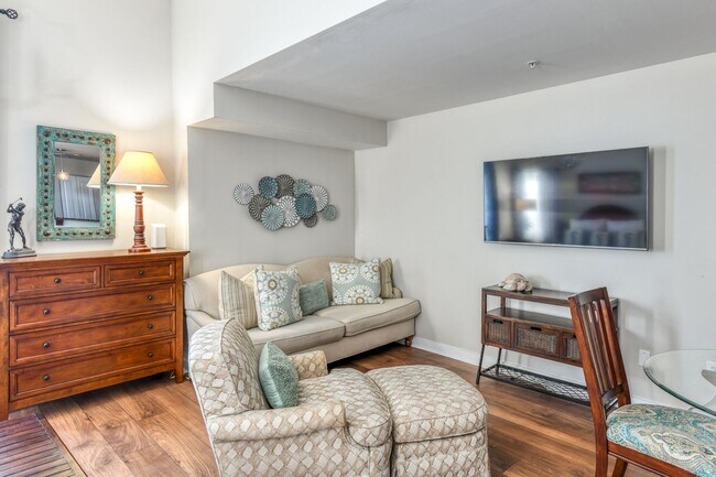 Photo - Romantic Getaway 5317