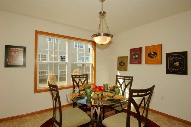 Photo - 641 Bear Claw Way