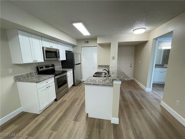 Photo - 2142 Arbour Walk Cir Condominio Unidad 2618